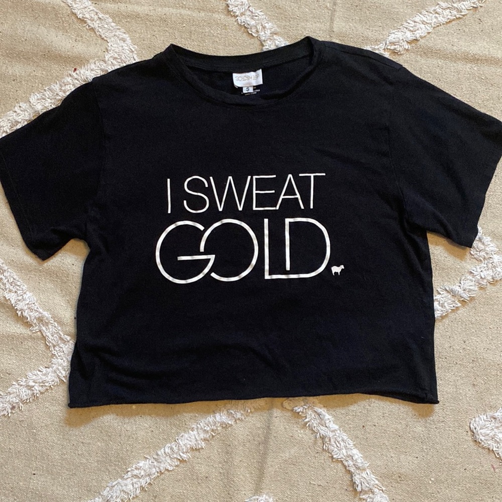 Gold sheep cropped shirt